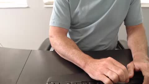 USAUSA online show from May 28, 2:04 pm
