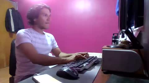 Ricardo online show from February 3, 4:04 am