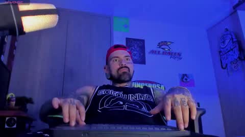 Snapshot of fisherrman666 chatting on September 10, 2:32 am fisherrman666 online show from September 10, 2:32 am