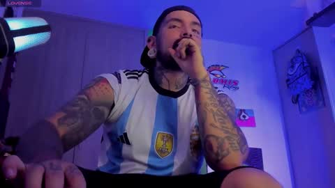 Snapshot of fisherrman666 chatting on September 19, 3:34 pm fisherrman666 online show from September 19, 3:34 pm