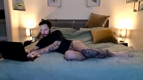 Andy online show from May 14, 3:04 am
