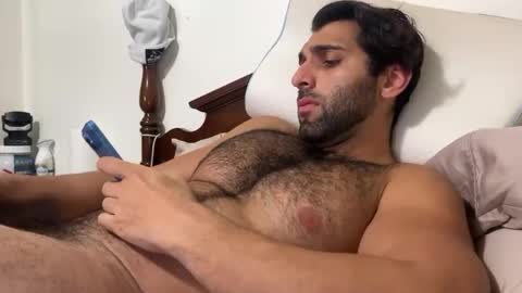 Snapshot of fitcurvyman4fun_69 chatting on October 26, 12:12 am fitcurvyman4fun_69 online show from October 26, 12:12 am