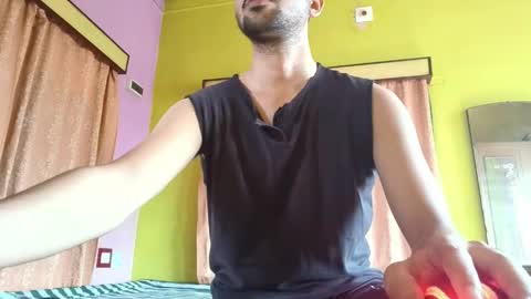 Ur BoyToy online show from May 7, 9:20 am