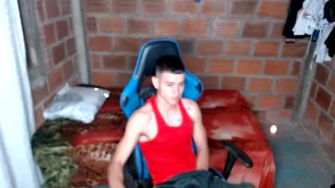  FLACO  online show from February 7, 3:30 pm