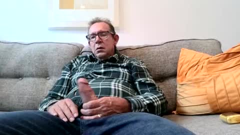 Flickrbrite online show from December 18, 7:52 pm