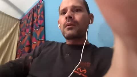 Snapshot of floridaman320 chatting on February 10, 3:35 am floridaman320 online show from February 10, 3:35 am