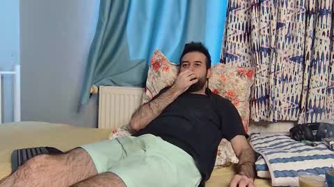 Fly online show from January 9, 9:25 am