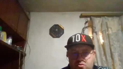 Snapshot of fm_group_nederland chatting on October 26, 9:50 pm VIP Magnolia online show from October 26, 9:50 pm