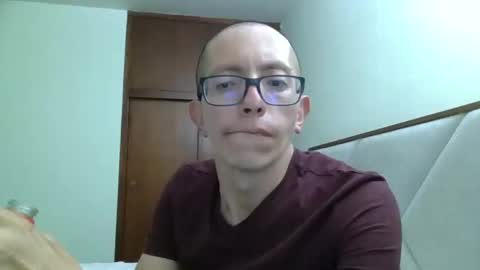 fonzi_flores online show from September 28, 1:20 pm