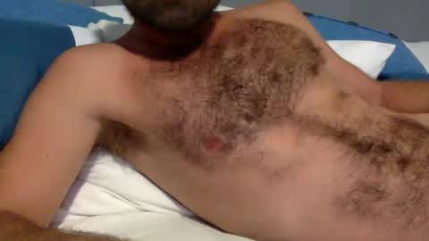 forestdweller22 online show from November 26, 11:02 am