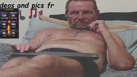 Snapshot of forexxxx_man chatting on October 21, 2:36 am doc online show from October 21, 2:36 am