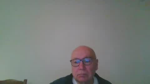 Snapshot of fra94 chatting on December 24, 4:40 pm fra94 online show from December 24, 4:40 pm