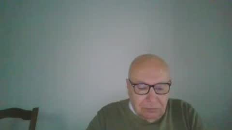Snapshot of fra94 chatting on October 5, 4:11 pm fra94 online show from October 5, 4:11 pm