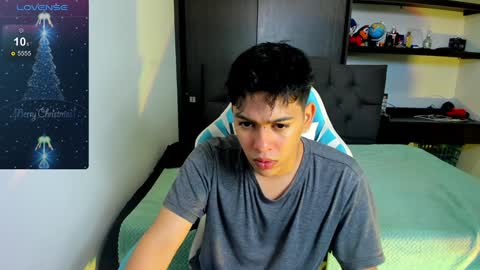 frank online show from December 8, 7:54 pm