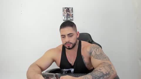 frank_foxx1 online show from November 27, 4:05 am