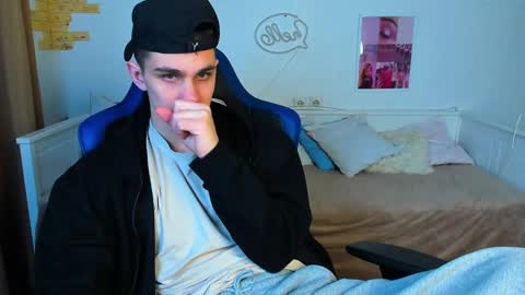 Frank online show from February 15, 5:09 am