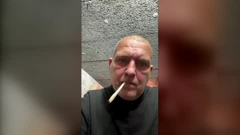 fre222 online show from January 11, 4:44 pm