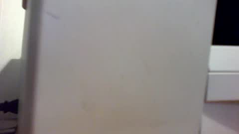 fredbo33 online show from July 17, 9:38 am