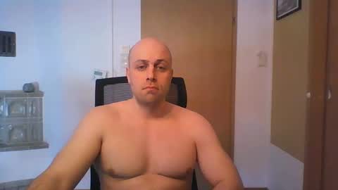 Snapshot of freddow chatting on February 20, 11:31 am freddow online show from February 20, 11:31 am