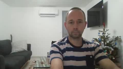 Snapshot of fredodu41 chatting on December 7, 5:09 pm fredodu41 online show from December 7, 5:09 pm