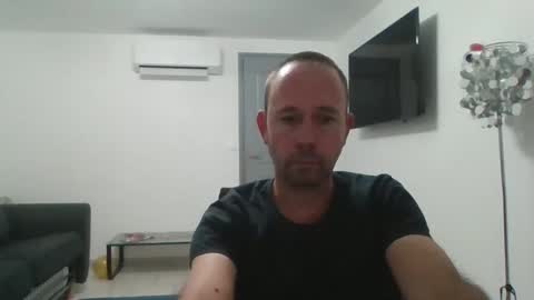 Snapshot of fredodu41 chatting on October 29, 4:32 pm fredodu41 online show from October 29, 4:32 pm