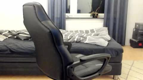 Fredrik online show from December 21, 4:59 pm