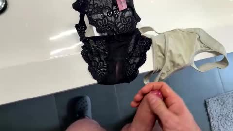 the jerkking online show from December 20, 10:44 am