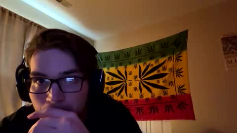 freezeskiii online show from February 22, 7:48 pm