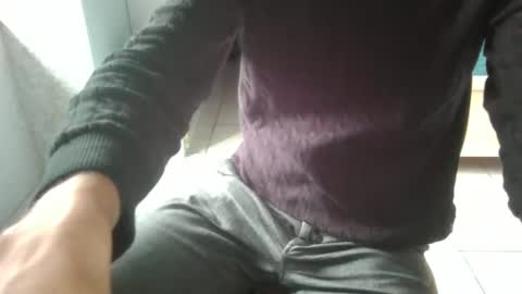 French 666999 online show from December 9, 1:15 pm