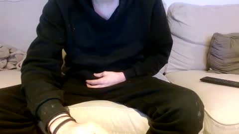 Snapshot of frenchms chatting on December 30, 12:43 am frenchms online show from December 30, 12:43 am