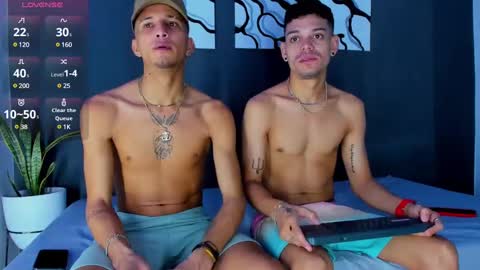 Snapshot of friendsofeverything_ chatting on February 13, 11:50 am Adam y pitter online show from February 13, 11:50 am