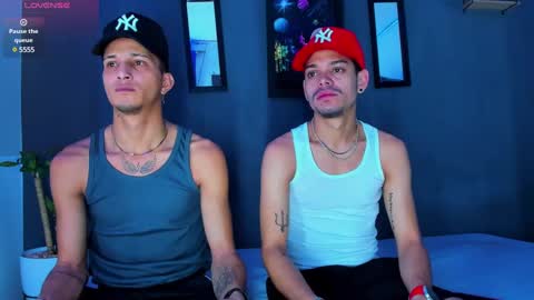 Snapshot of friendsofeverything_ chatting on February 7, 11:34 am Adam y pitter online show from February 7, 11:34 am