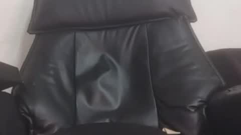 Phill    online show from February 11, 1:16 pm