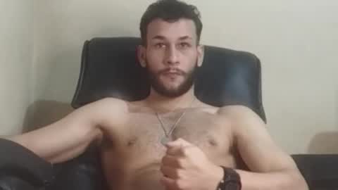 Phill    online show from November 19, 11:32 am