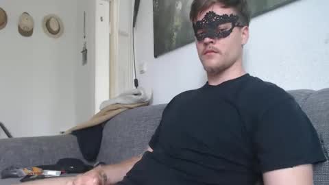 fuckordie1312 online show from May 21, 11:37 am