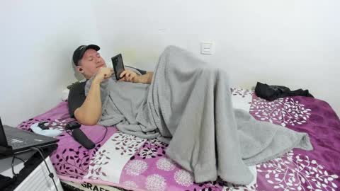 Snapshot of fuckynations chatting on December 30, 5:58 am Fuckdirtymen online show from December 30, 5:58 am