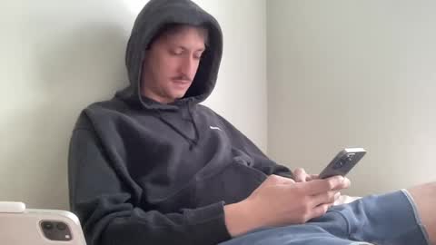 fuzzedpeach online show from November 1, 6:01 pm