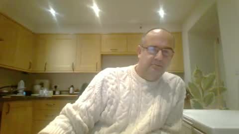 galacx online show from December 16, 6:49 pm