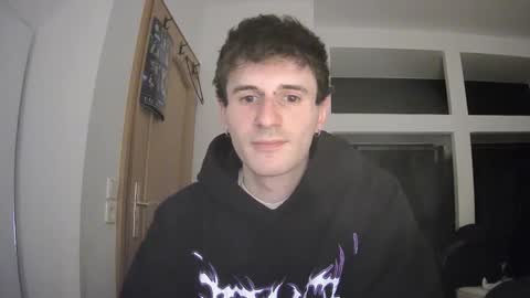 Lorenzo online show from March 2, 9:00 pm