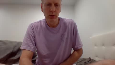 Snapshot of gamerboy200 chatting on January 19, 7:15 am gamerboy200 online show from January 19, 7:15 am