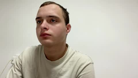 Max online show from January 12, 10:14 pm