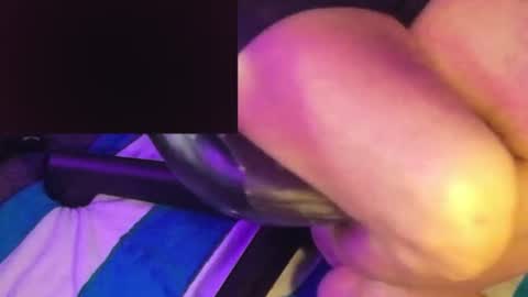 garnettrobert438 online show from July 26, 11:55 pm