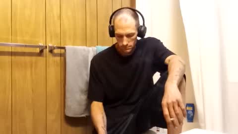 Snapshot of gatz21590 chatting on September 17, 2:01 am gatz21590 online show from September 17, 2:01 am