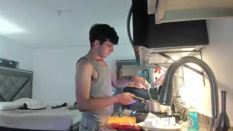 Trace online show from April 14, 12:44 am