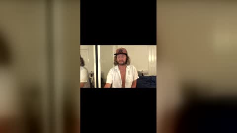 gcsurfer81 online show from January 17, 9:56 am