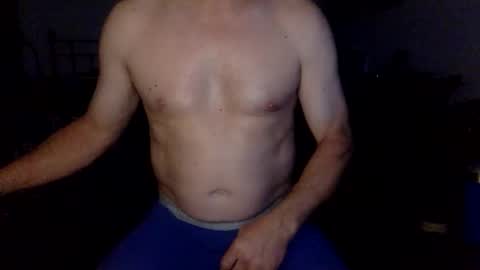 Snapshot of geetarluvver chatting on October 25, 2:57 am geetarluvver online show from October 25, 2:57 am