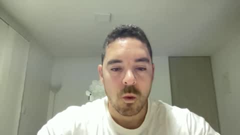 genesis_wb online show from March 17, 2:26 am