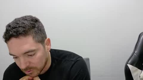 genesis_wb online show from December 2, 1:41 am