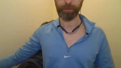 Snapshot of geon2xx chatting on February 6, 11:04 pm Geon online show from February 6, 11:04 pm