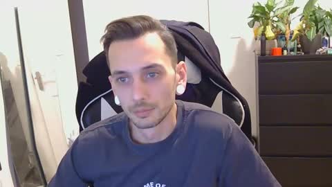 georgek0011 online show from December 22, 8:50 pm